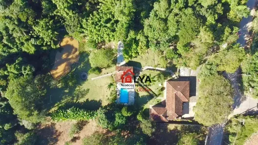 Fazenda / Sítio / Chácara com 6 Quartos para venda ou aluguel, 434m² no Jardim Maracanã, Atibaia