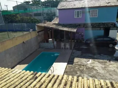 Casa de Condomínio com 2 Quartos à venda, 55m² no Palmeiras, Cabo Frio