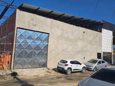 Galpão / Depósito / Armazém para alugar, 608m² no Enseada das Gaivotas, Rio das Ostras