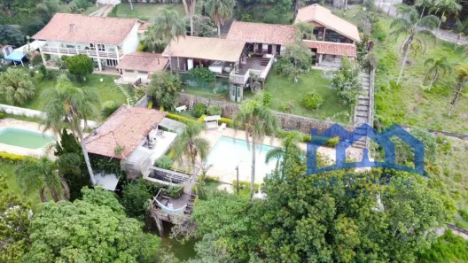Fazenda / Sítio / Chácara com 7 Quartos à venda, 4500m² no , Mairinque