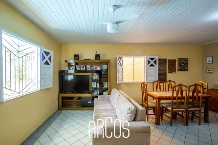 Casa com 3 Quartos à venda, 200m² no Aeroporto, Aracaju