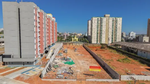 Terreno / Lote / Condomínio à venda, 3300m² no Samambaia Norte, Brasília