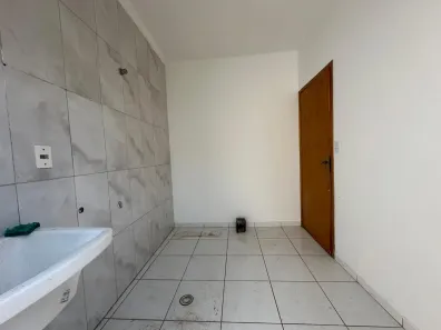 Sobrado com 3 Quartos para alugar, 130m² no Jardim Veneza, Mogi das Cruzes