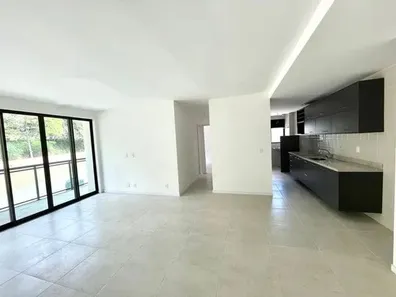 Apartamento com 2 Quartos à venda, 80m² no Samambaia, Petrópolis