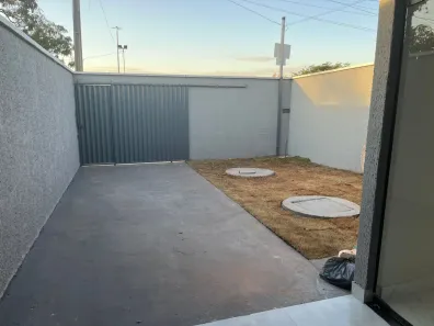Casa com 2 Quartos à venda, 150m² no Parque Los Angeles 1ª Etapa, Goianira