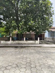 Terreno / Lote / Condomínio com 1 Quarto à venda, 80m² no , 