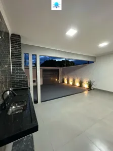 Casa com 2 Quartos à venda, 85m² no Setor Sol Dourado, Trindade