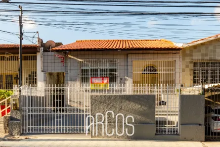 Casa com 4 Quartos à venda, 138m² no Centro, Aracaju