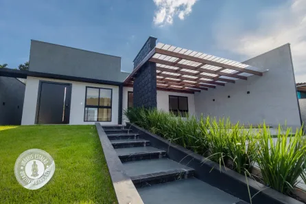 Casa com 3 Quartos à venda, 214m² no Água Verde, Blumenau
