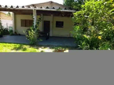 Fazenda / Sítio / Chácara com 3 Quartos à venda, 80m² no Parque Balneario Comodoro, Mongaguá