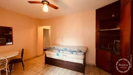 Kitnet para alugar, 40m² no Gonzaga, Santos