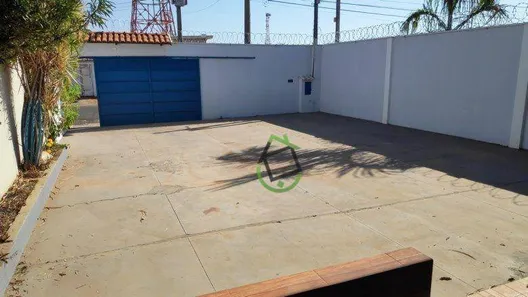 Loja / Salão / Ponto Comercial à venda, 294m² no Jardim das Estações (Vila Xavier), Araraquara
