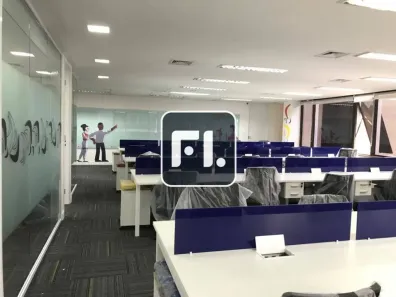 Conjunto Comercial / Sala para alugar, 200m² no Vila Olímpia, São Paulo