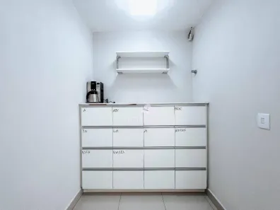 Loja / Salão / Ponto Comercial à venda, 170m² no Tabajaras, Uberlândia