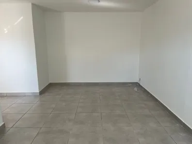 Conjunto Comercial / Sala para alugar, 60m² no Vila Vianelo, Jundiaí