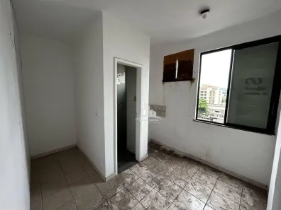 Conjunto Comercial / Sala para alugar, 40m² no Aterrado, Volta Redonda