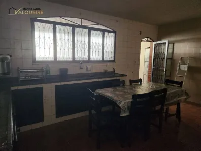 Casa com 3 Quartos à venda, 245m² no Jardim Sulacap, Rio de Janeiro