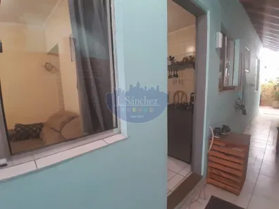 Casa de Condomínio com 2 Quartos para alugar, 4425m² no Vila Ursulina, Itaquaquecetuba