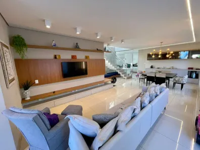 Casa de Condomínio com 4 Quartos à venda, 230m² no Rosa dos Ventos, Vespasiano