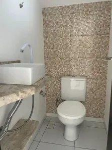 Sobrado com 3 Quartos à venda, 154m² no Costa e Silva, Joinville