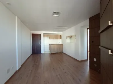 Apartamento com 2 Quartos para alugar, 60m² no Alto da Glória, Curitiba