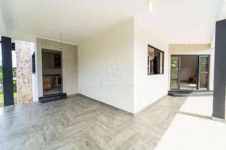 Sobrado com 4 Quartos à venda, 470m² no Park Way, Brasília