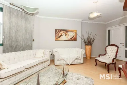 Apartamento com 3 Quartos para alugar, 149m² no Centro, Curitiba