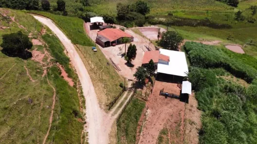 Fazenda / Sítio / Chácara com 2 Quartos à venda, 120m² no , Redenção da Serra