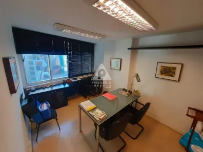 Conjunto Comercial / Sala à venda, 145m² no Centro Sul, Timóteo