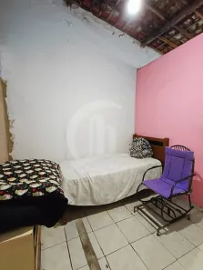 Galpão / Depósito / Armazém à venda, 210m² no Farolândia, Aracaju