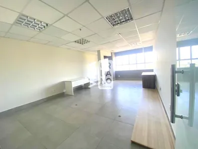 Conjunto Comercial / Sala para alugar, 79m² no Vila Santa Cecília, Volta Redonda