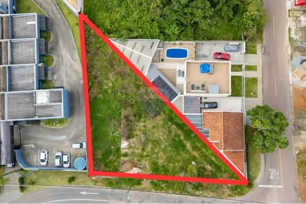 Terreno / Lote / Condomínio à venda, 797m² no Taboão, Curitiba