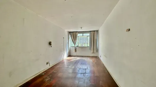 Kitnet com 1 Quarto à venda, 36m² no Centro, Juiz de Fora