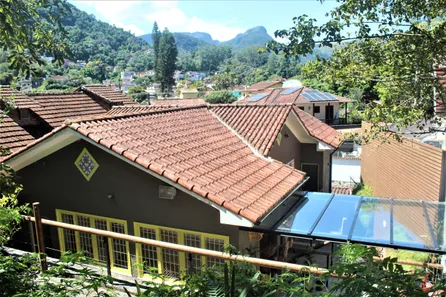 Casa com 3 Quartos à venda, 143m² no Castelanea, Petrópolis