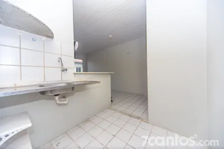 Apartamento com 2 Quartos para alugar, 52m² no Cidade Nova, Maracanaú