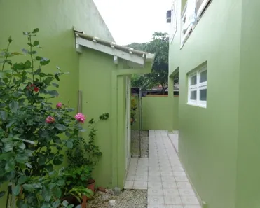 Sobrado com 5 Quartos à venda, 250m² no Praia da Enseada, São Francisco do Sul