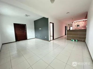 Casa com 3 Quartos para alugar, 93m² no Alto Branco, Campina Grande