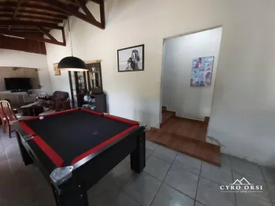 Fazenda / Sítio / Chácara com 3 Quartos à venda, 200m² no Estância Lago Azul (Ártemis), Piracicaba