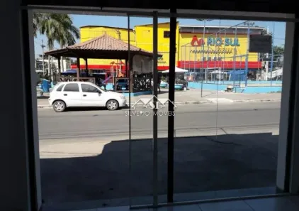 Loja / Salão / Ponto Comercial com 3 Quartos à venda, 259m² no Jardim Vila Nova, Duque de Caxias