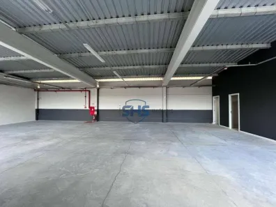Galpão / Depósito / Armazém para alugar, 239m² no Do Salto, Blumenau
