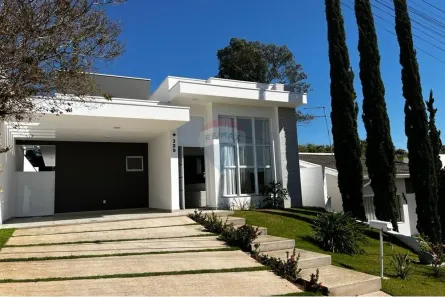 Casa de Condomínio com 3 Quartos para alugar, 203m² no Picollo Villaggio, Louveira