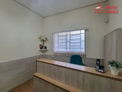 Casa Comercial para venda ou aluguel, 206m² no Centro, Guaratinguetá