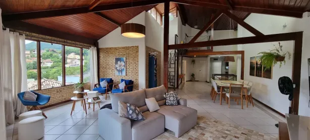 Casa de Condomínio com 4 Quartos à venda, 280m² no Badu, Niterói