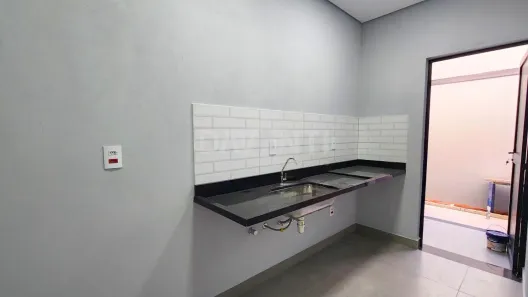 Prédio Inteiro com 2 Quartos para alugar, 250m² no Jardim Zeni, Jaguariúna