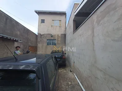 Sobrado com 3 Quartos à venda, 140m² no Parque São Miguel, Hortolândia