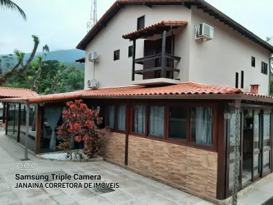 Casa de Condomínio com 4 Quartos à venda, 300m² no Caneca Fina, Guapimirim