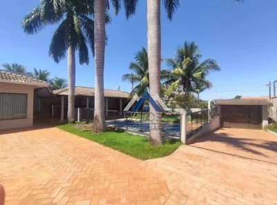 Fazenda / Sítio / Chácara com 5 Quartos à venda, 480m² no Condomínio Santa Ruth, Sertanópolis