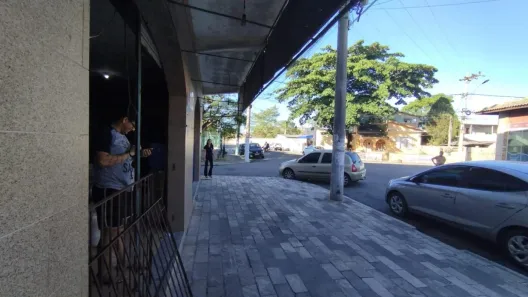 Casa Comercial à venda, 100m² no Estação, São Pedro da Aldeia