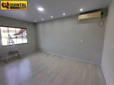 Casa com 2 Quartos para alugar, 85m² no Valparaiso, Blumenau