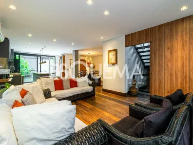 Casa de Vila com 3 Quartos à venda, 275m² no Moema, São Paulo